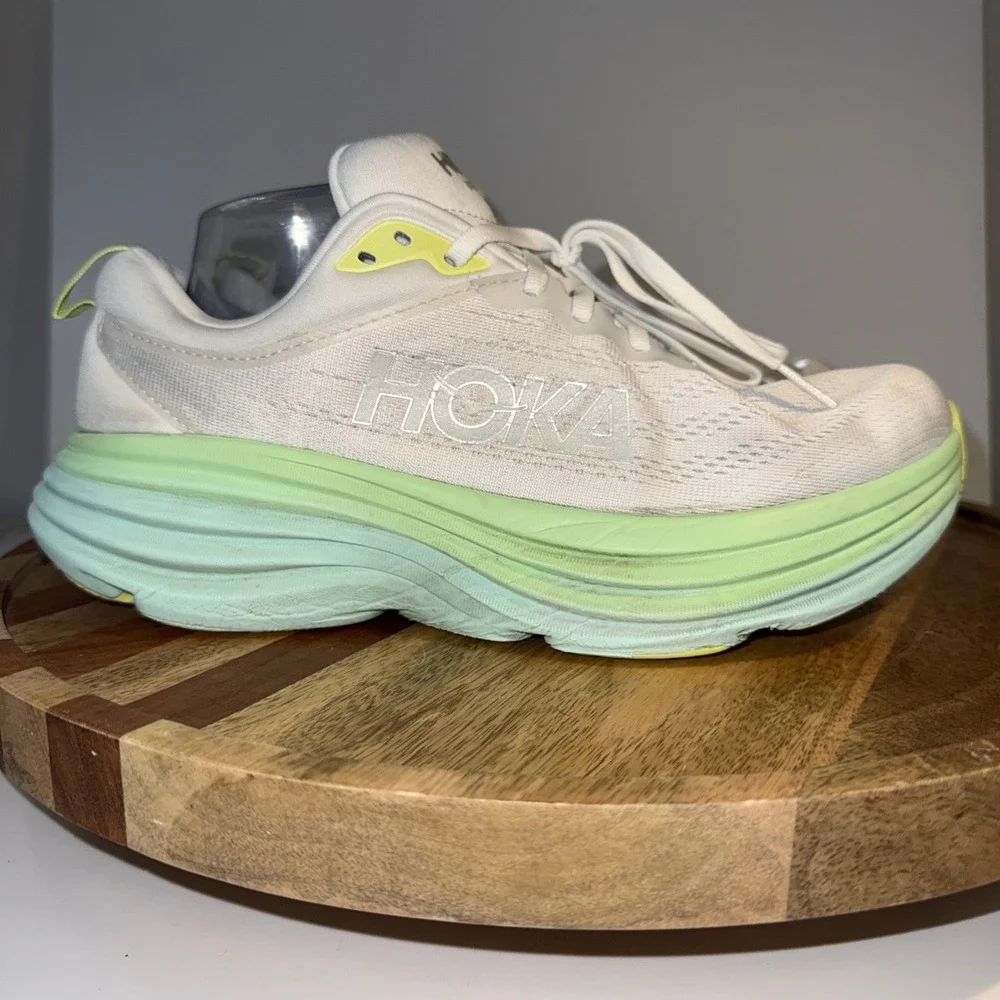 Hoka One One Women Bondi 8 1127954 White Running Shoes Sneakers Size 9.5D WIDE